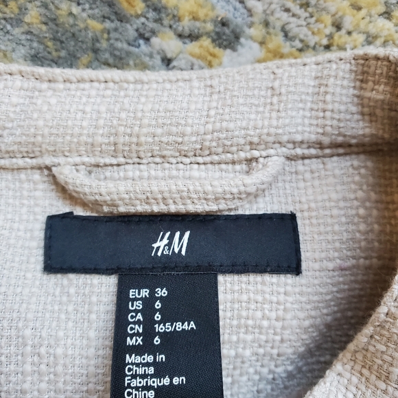 H & M Cropped  Jacket - Picture 9 of 10